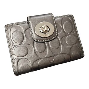 Coach Metallic Bi-Fold Embossed Turnlock Wallet